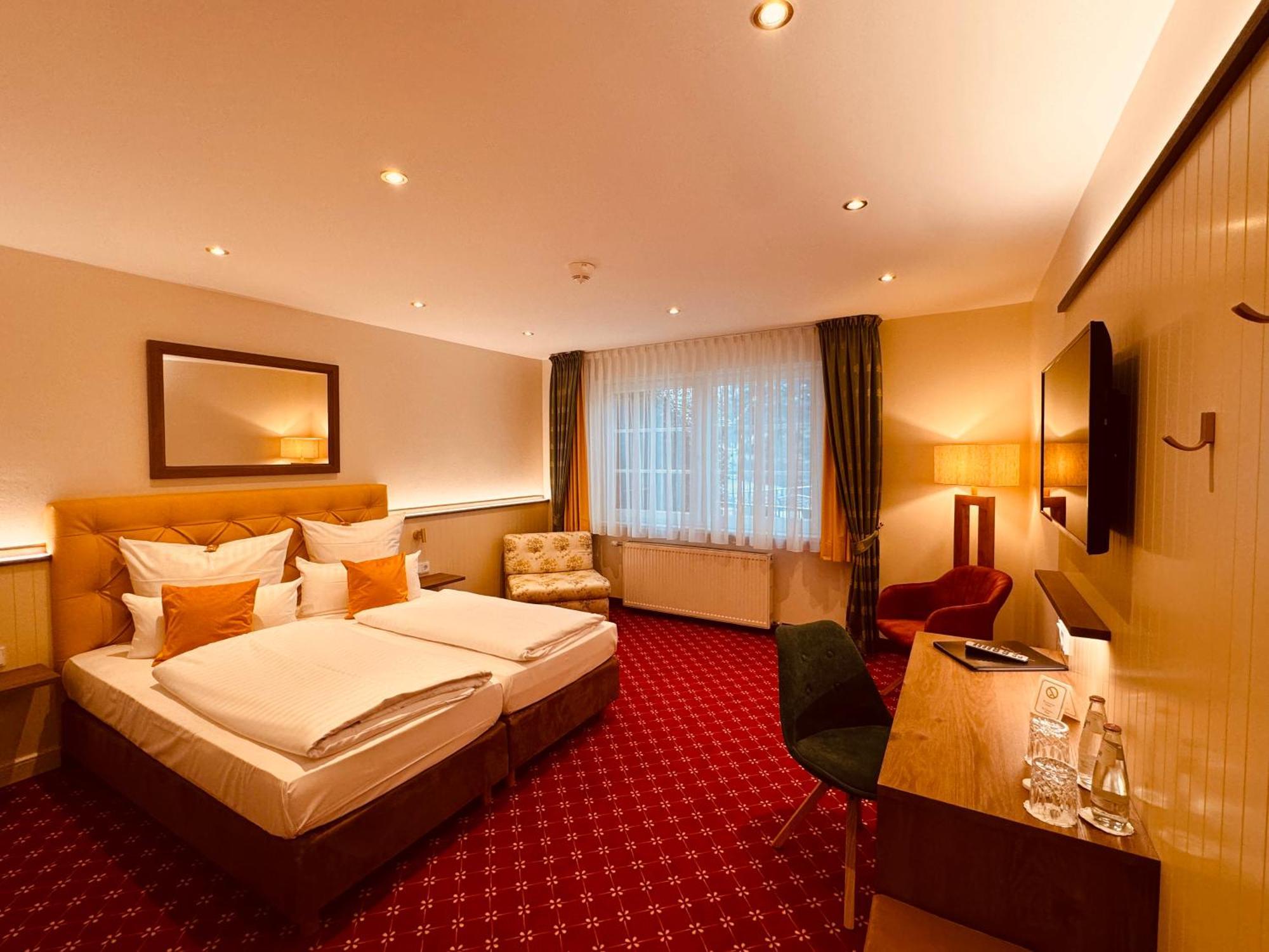 Hotel Fliegerheim Borkheide Экстерьер фото