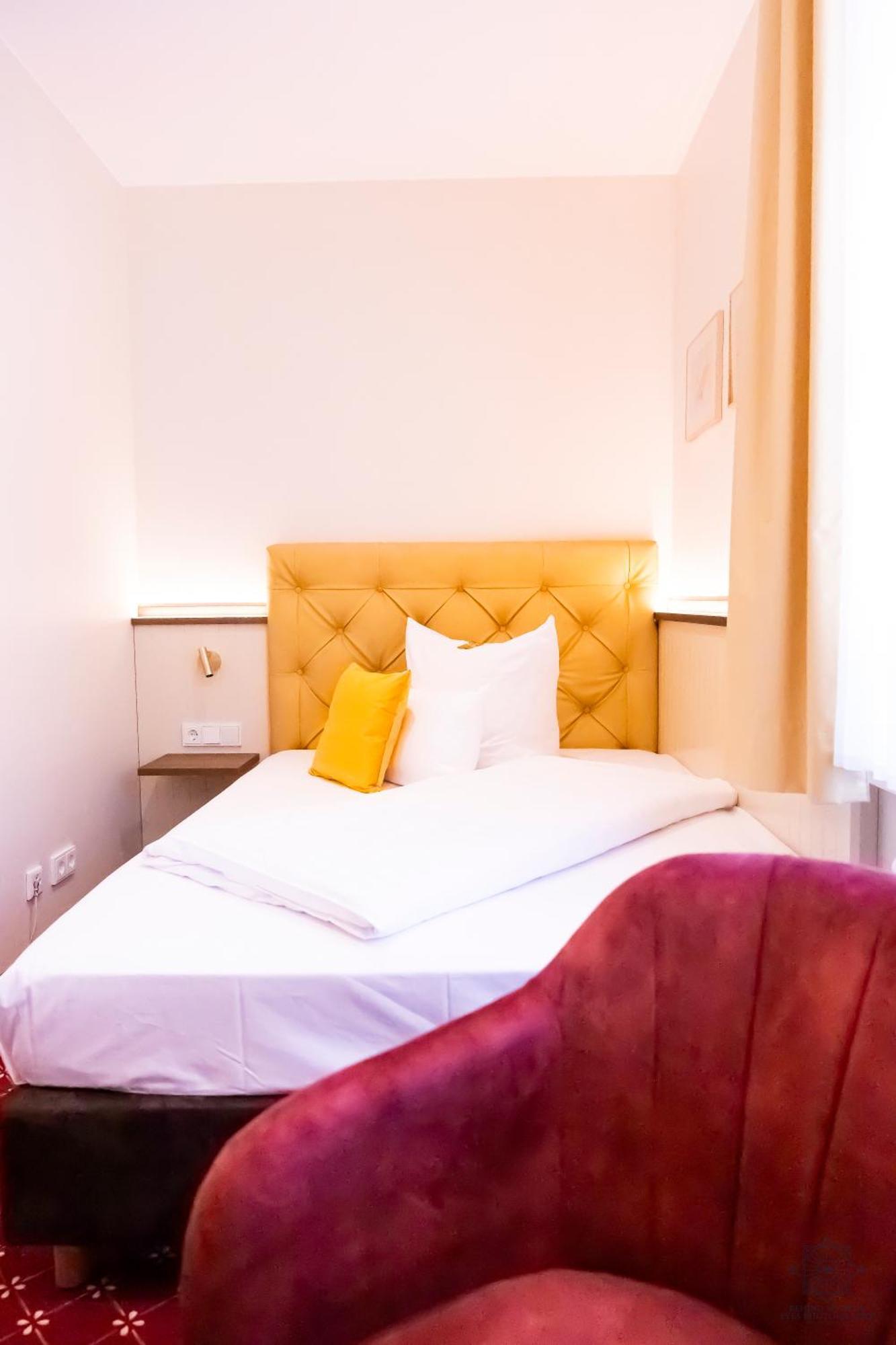 Hotel Fliegerheim Borkheide Экстерьер фото