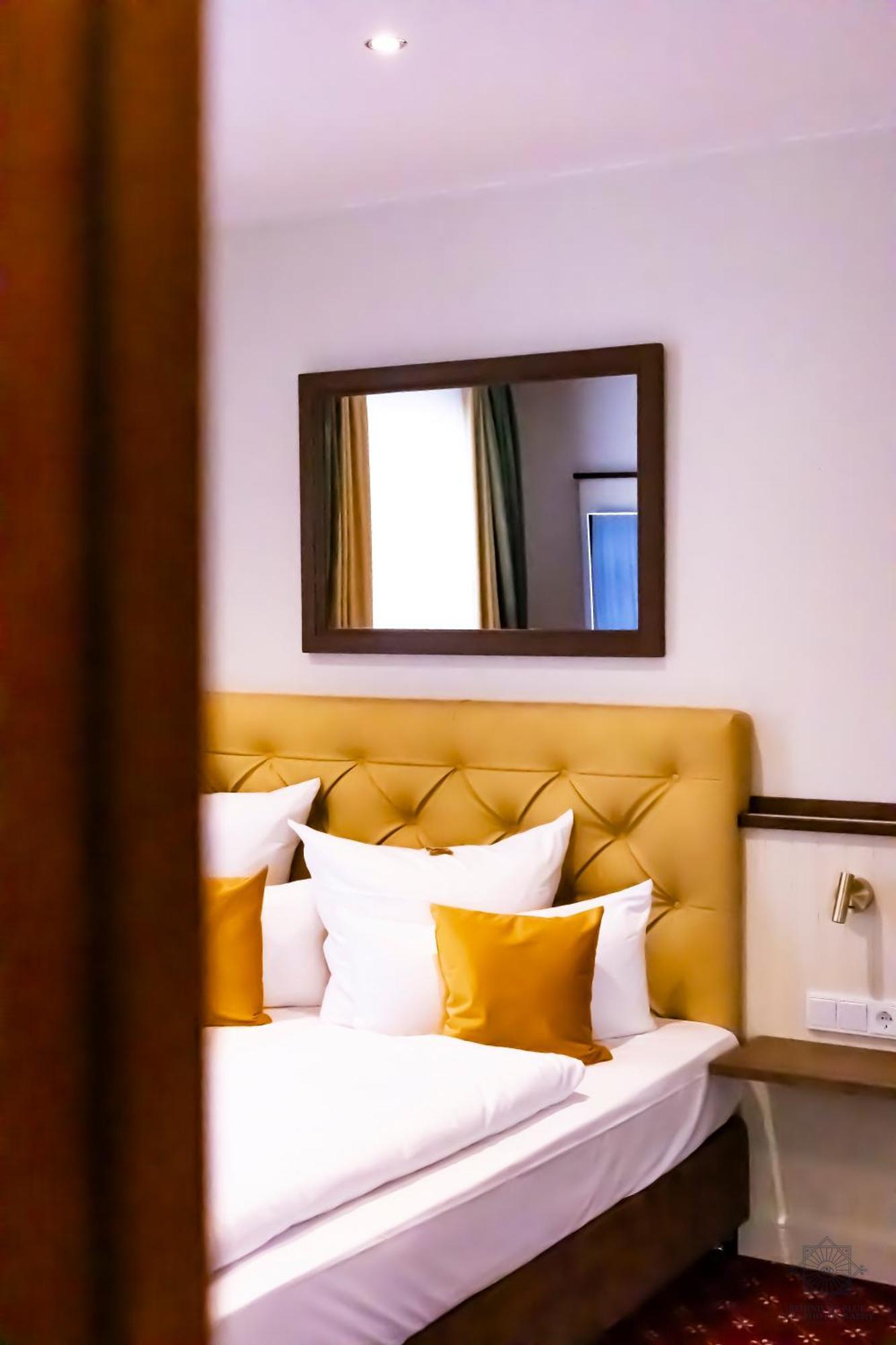 Hotel Fliegerheim Borkheide Экстерьер фото